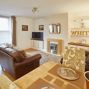 https://host-stay-rock-pipit.yorkshirehotels.net