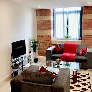 https://bradford-city-holiday-home.yorkshirehotels.net