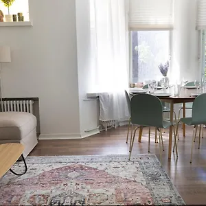 https://2ndhomes-city-center-2br-apartment-by-the-finnish.tophotelshelsinki.com