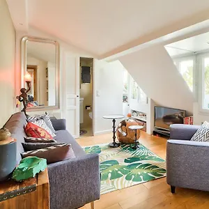  Apartment Marais Chic Heart Of Paris, Premium Location !