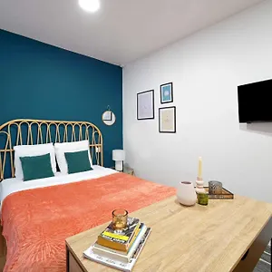  Apartment Modern Fully Renovated